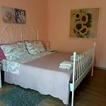 La Bed & Breakfast 3*
