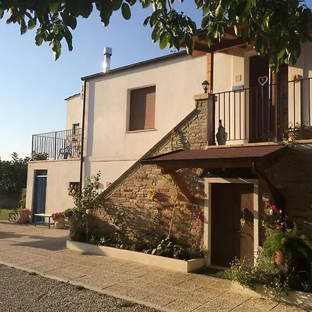 לינה וארוחת בוקר La 3*