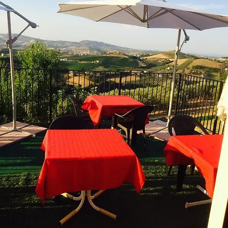 Bed and breakfast La 3*