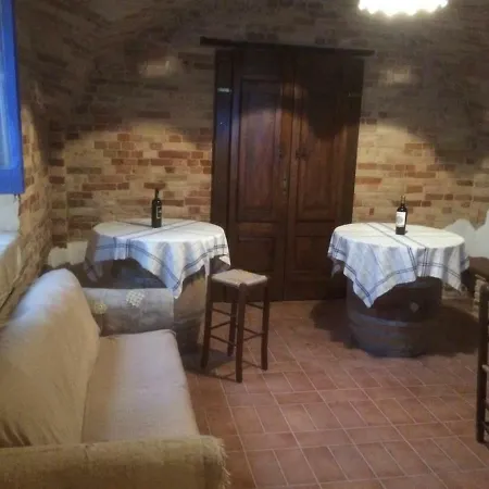 La לינה וארוחת בוקר Collecorvino